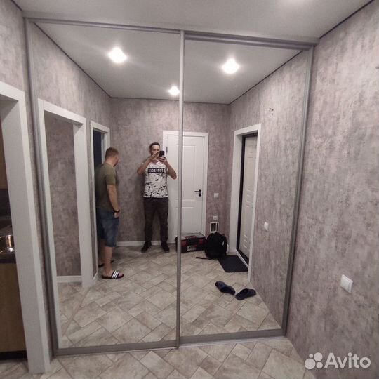 Двери купе для гардеробной / перегородки купе