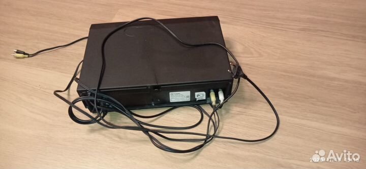 Видеомагнитофон