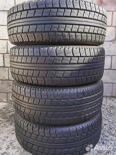 Toyo Observe Garit G30 215/60 R16 95Q