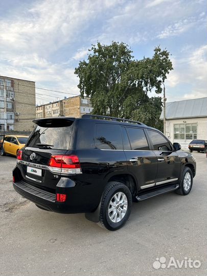 Toyota Land Cruiser 4.6 AT, 2017, 145 000 км