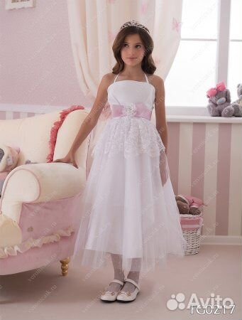 Нарядное платье