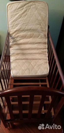 Детская кроватка