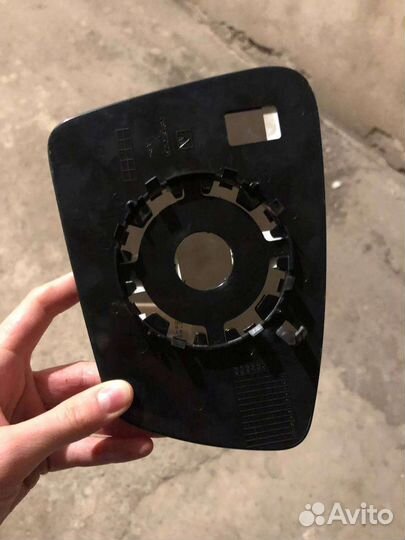 Левое зеркало LADA Granta