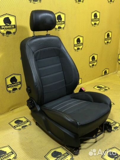 Сиденье переднее правое Ford Mondeo