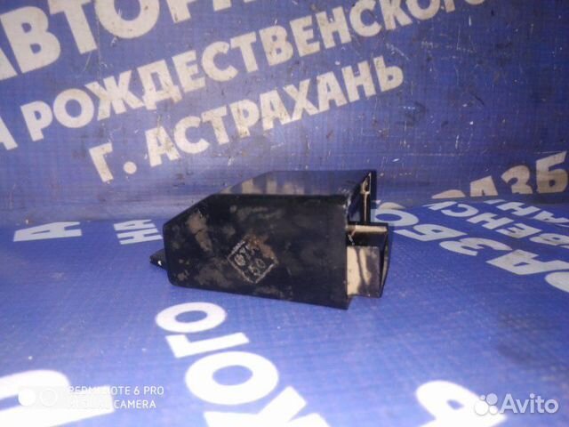 Реле поворотов Ваз Лада 2104 универсал 2106 2010