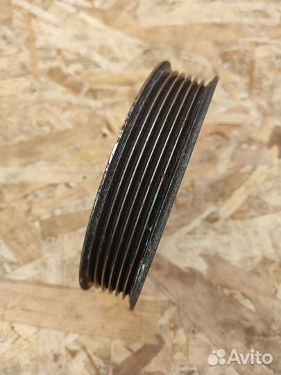 Шкив приводного ремня peugeot 407