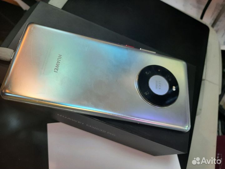 HUAWEI Mate 40 Pro, 8/256 ГБ