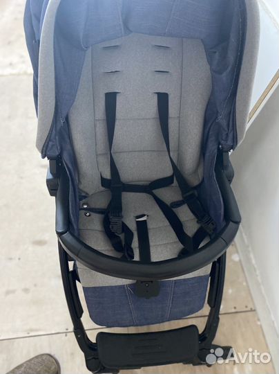 Прогулочная коляска peg perego book