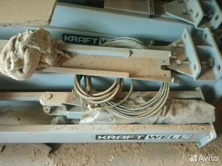 Подъемник автомобильный 2 стоечный