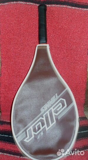 Новая теннисная углестеклопластиковая ракетка