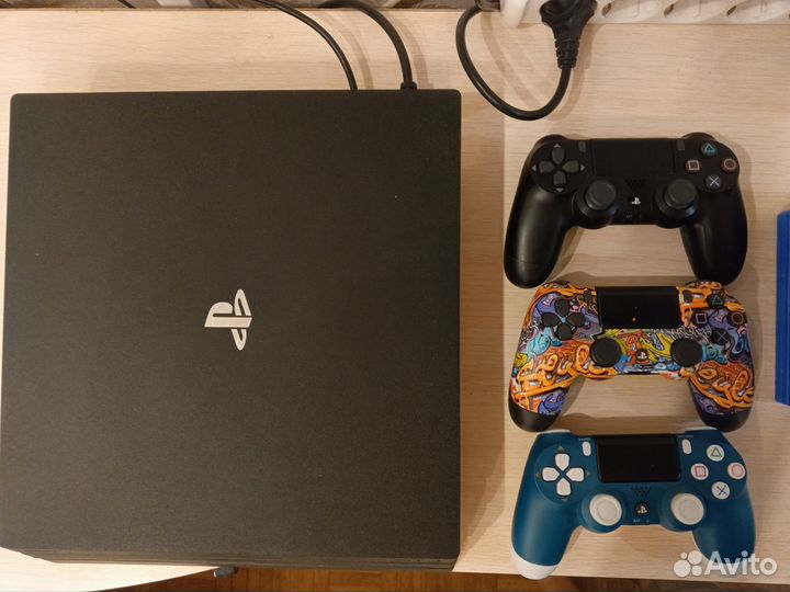 Sony playstation 4 PS4 pro