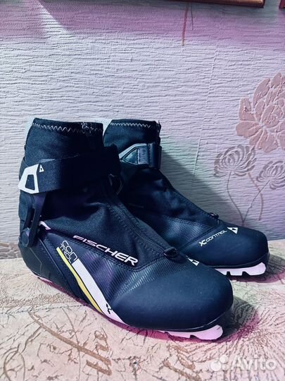 Лыжные ботинки fischer