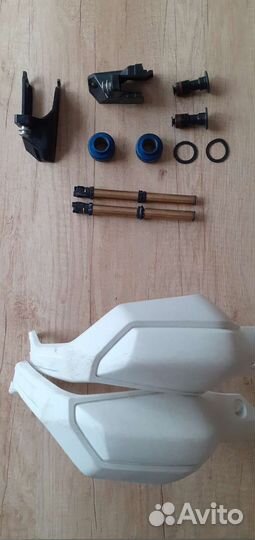 Honda Africa 1000 защита рук