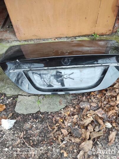 Mersedes cls 219 крышка богажника