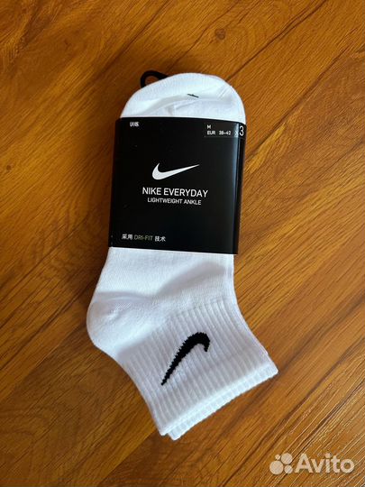 Белые носки Nike (M). Унисекс. Оригинал