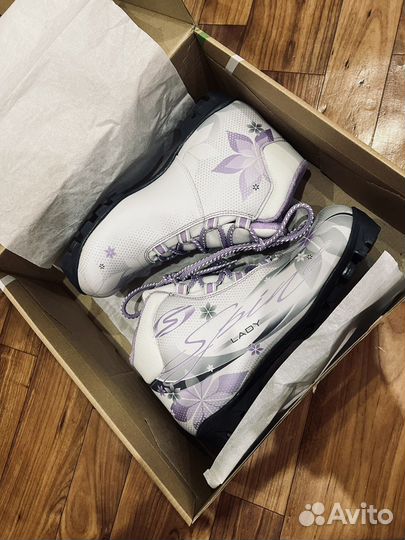 Лыжные ботинки spine