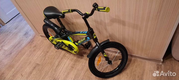 Детский велосипед 16