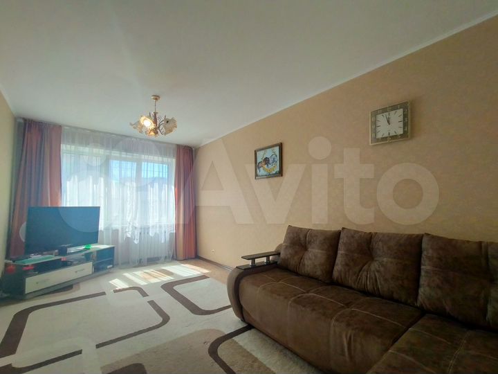 2-к. квартира, 53 м², 2/10 эт.