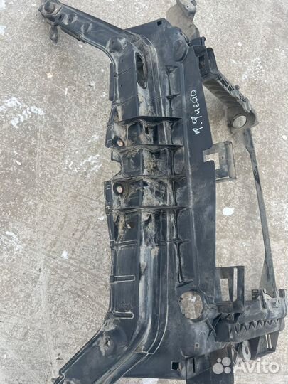 Рамка радиатора Ford Fiesta Mk5 2002-2008 не ориги