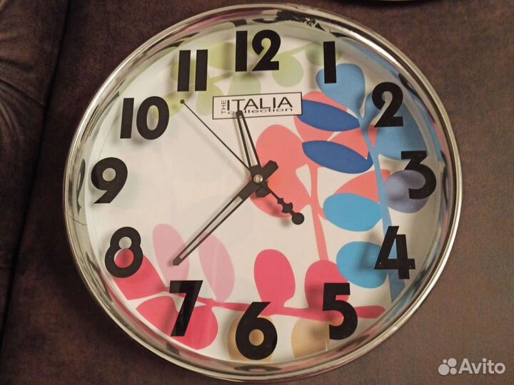Часы настенные