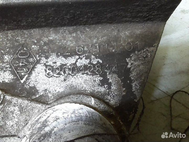 Помпа водяной насос Renault Megane 2 E0A Aa седан