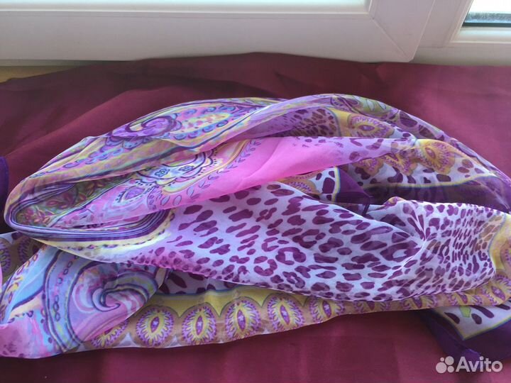 Шелковые новые платки 3 шт