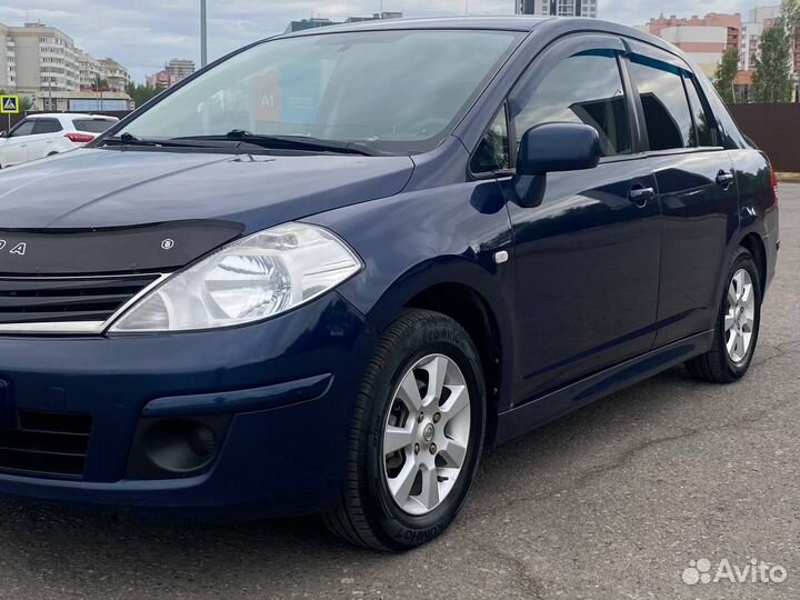 Nissan Tiida 1.6 AT, 2011, 134 000 км
