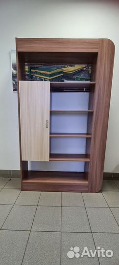 Зонирующая перегородка в комнату
