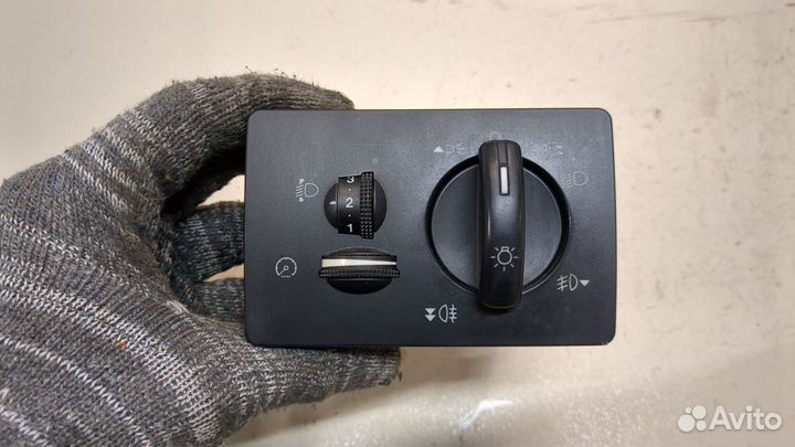 Переключатель света Ford Kuga