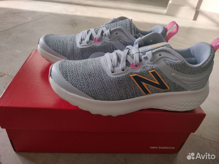 Кроссовки new balance