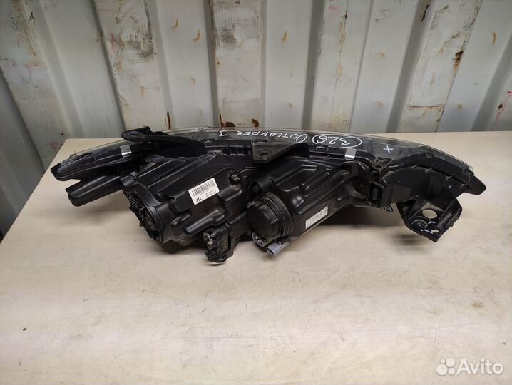 Mitsubishi Outlander 3 фара левая рест