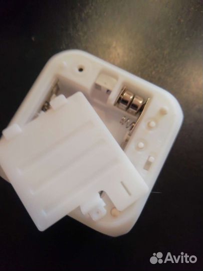 Часы будильник бравл