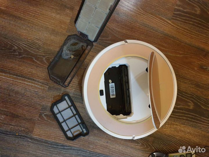 Робот пылесос ilife v7s