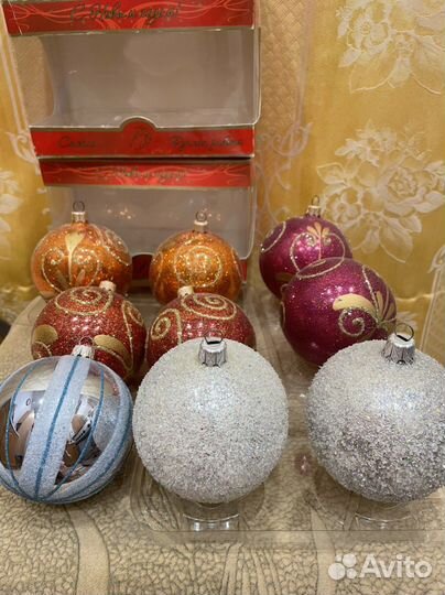 Елочные стеклянные игрушки ручной работы