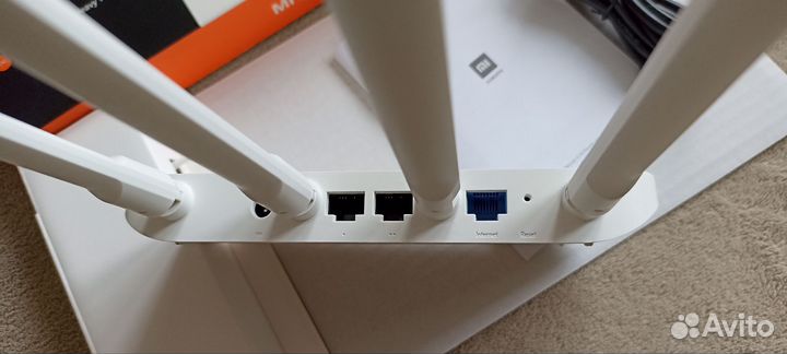 Роутер Xiaomi Mi Wi-Fi Router 4C Global