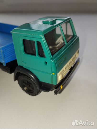 Модель 1/43 СССР Камаз 5320