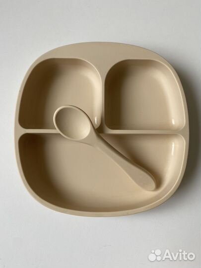 Детская силиконовая тарелка на присоске