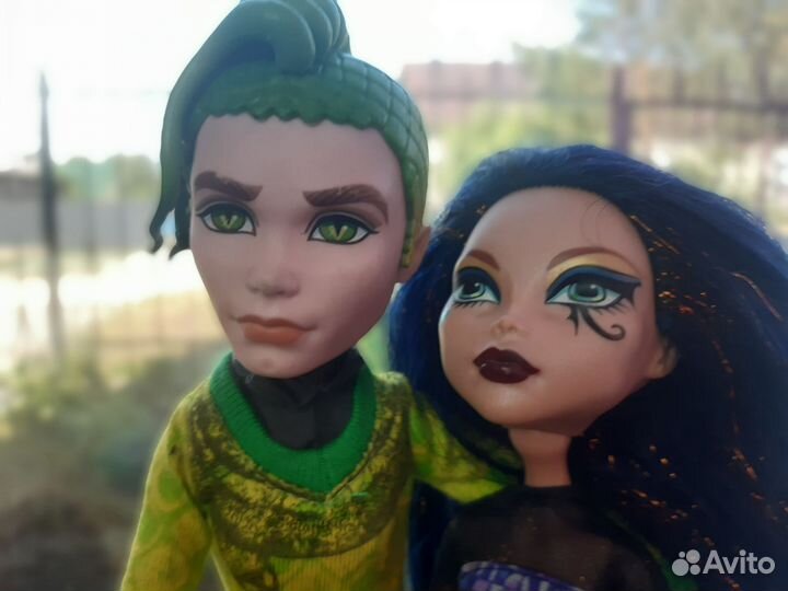 Куклы Монстер хай, Клео Де Нил и Дьюс