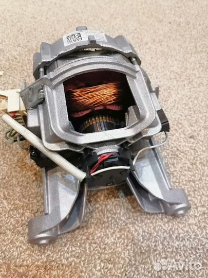 Эл. двигатель от стиральной машины Zanussi ZWY 180