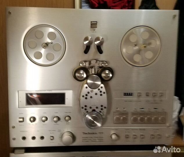 Катушечный магнитофон Akai Teac Pioneer Technics