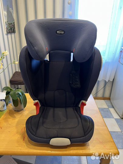 Автокресло Britax Romer kidfix XP-sict (15-36 кг)