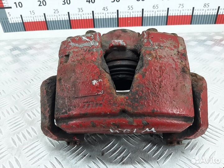 Суппорт передний правый Audi A5 8T 2008