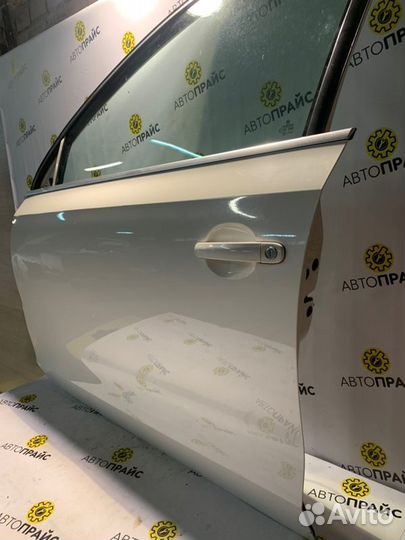 Дверь боковая передняя левая Volkswagen Jetta 6