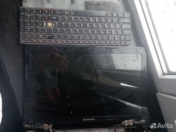 Ноутбук на запчасти