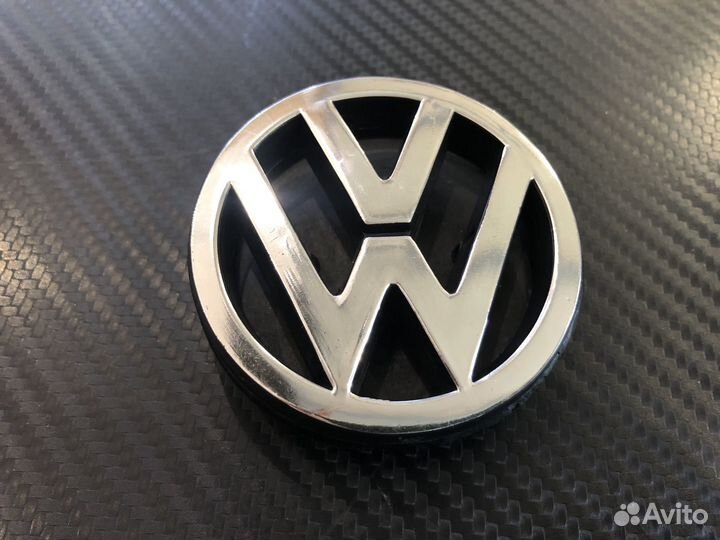 Эмблема задняя Volkswagen Passat B4 1993-1997