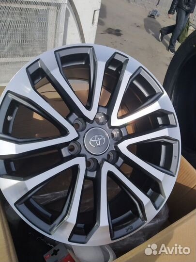 Диски на Toyota Land Kruzer Prada r18 6x139,7new