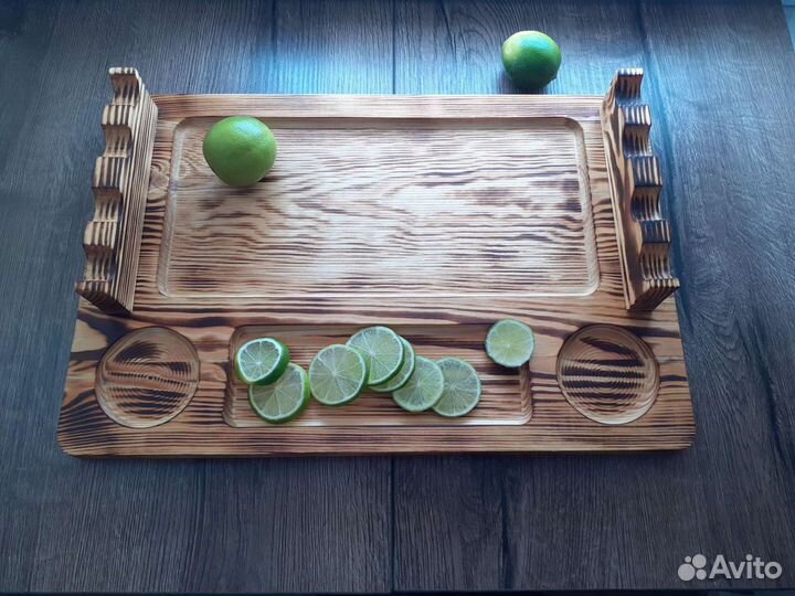 Поднос деревянный