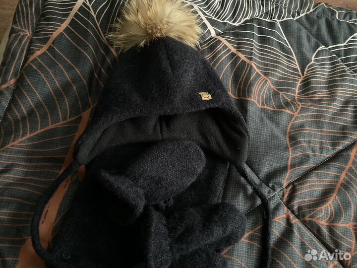 Комплект шапка и снуд,варежки