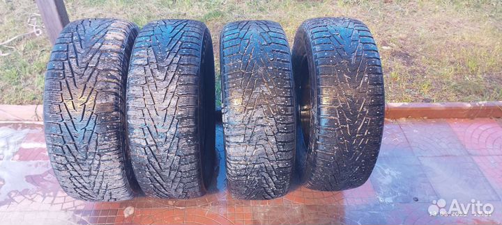 Nokian Tyres Hakkapeliitta 7 265/65 R17