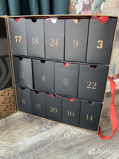 Адвент календарь Lookfantastic (коробка)